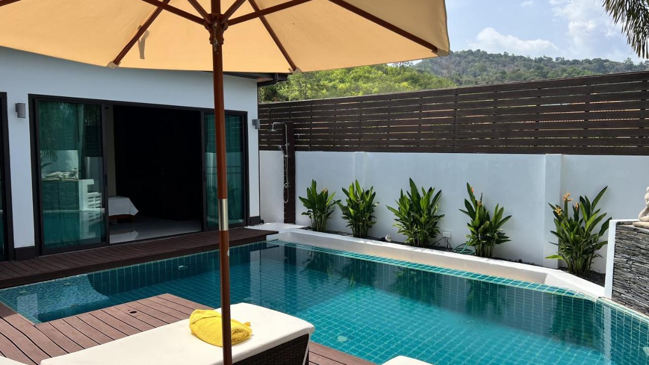 Plunge Tropic Villas 2 Naiharn Rawai Extérieur photo